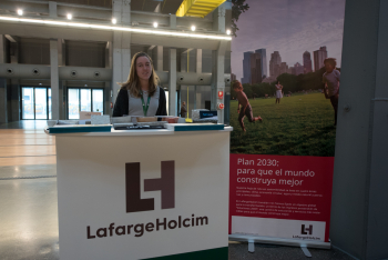 3-Stand-Lafarge-Holcim-4-Congreso-Edificios-Energia-Casi-Nula